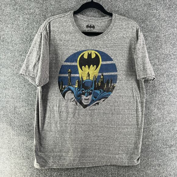 Batman Shirt Mens Large Gray T-shirt Logo Super Hero Comfort DC Comics - Picture 1 of 9